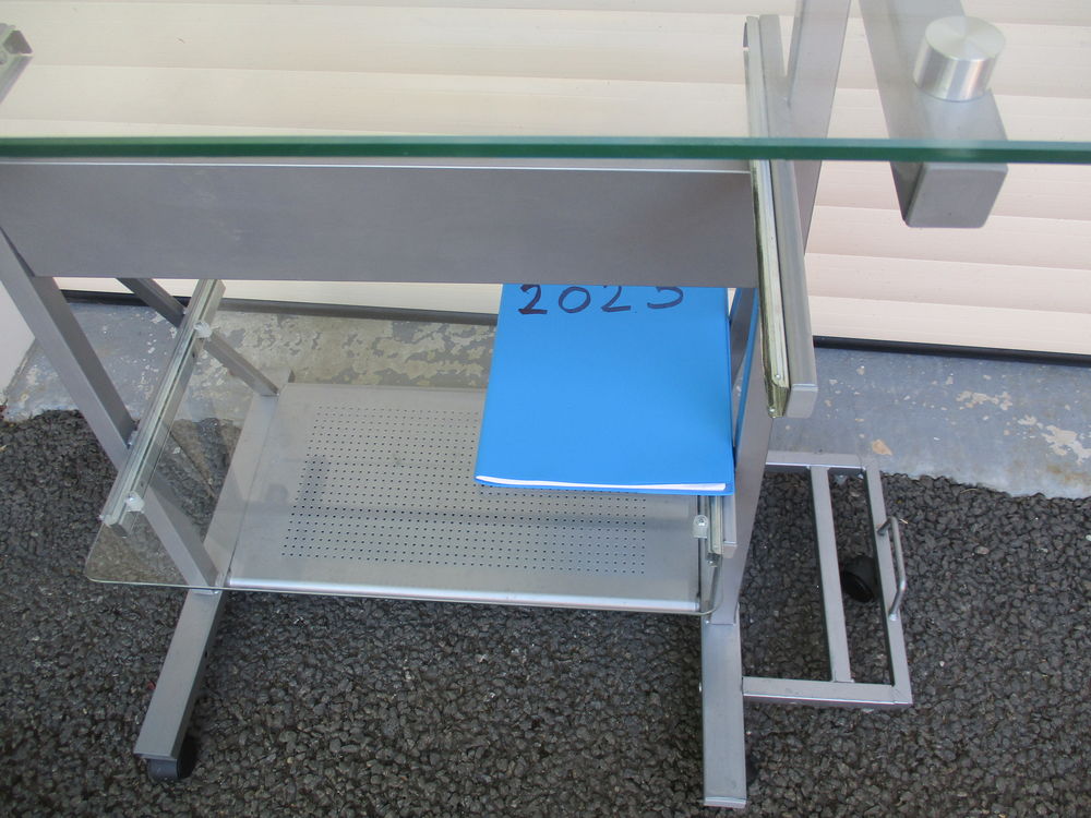 Bureau Meubles