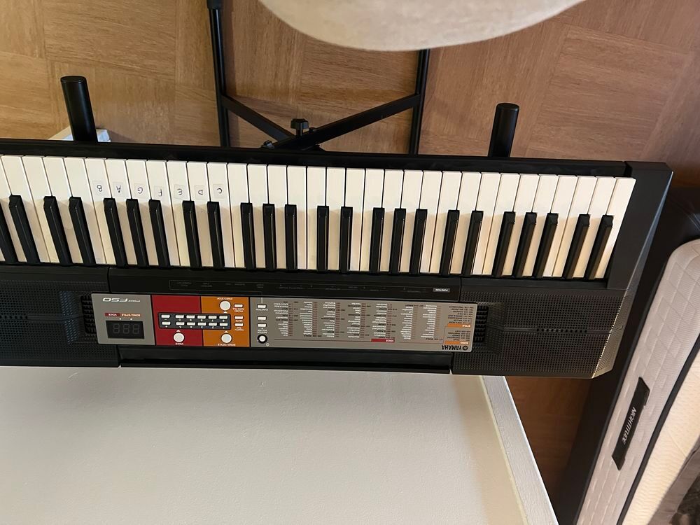 Synth&eacute;tiseur Instruments de musique