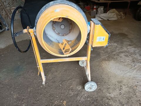 materiel macon Pouzolles (34)