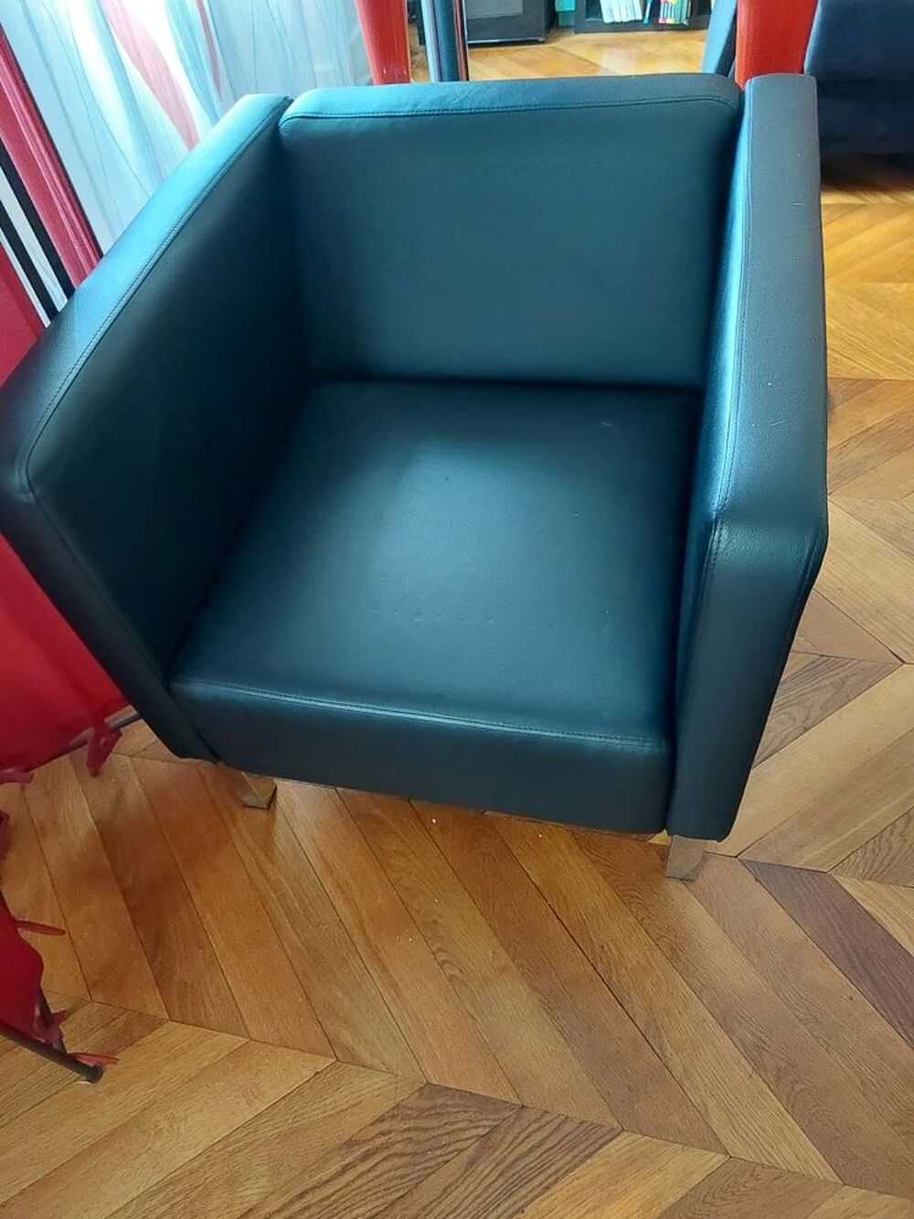 fauteuil noir en simili cuir Meubles