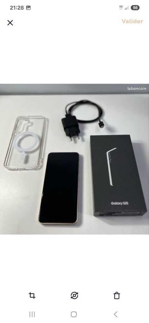 Samsung galaxy S25 770 Orléans (45)