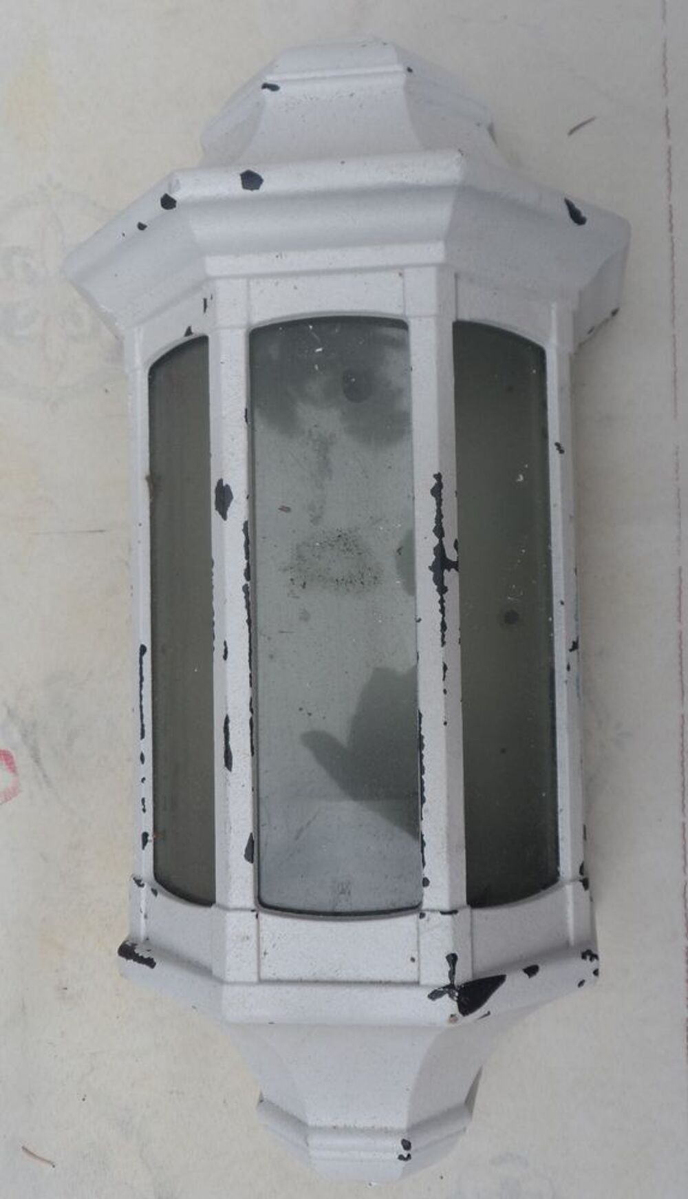Lanterne ext&eacute;rieure blanche verre l&eacute;g&egrave;rement teint&eacute; verd&acirc;tre Bricolage