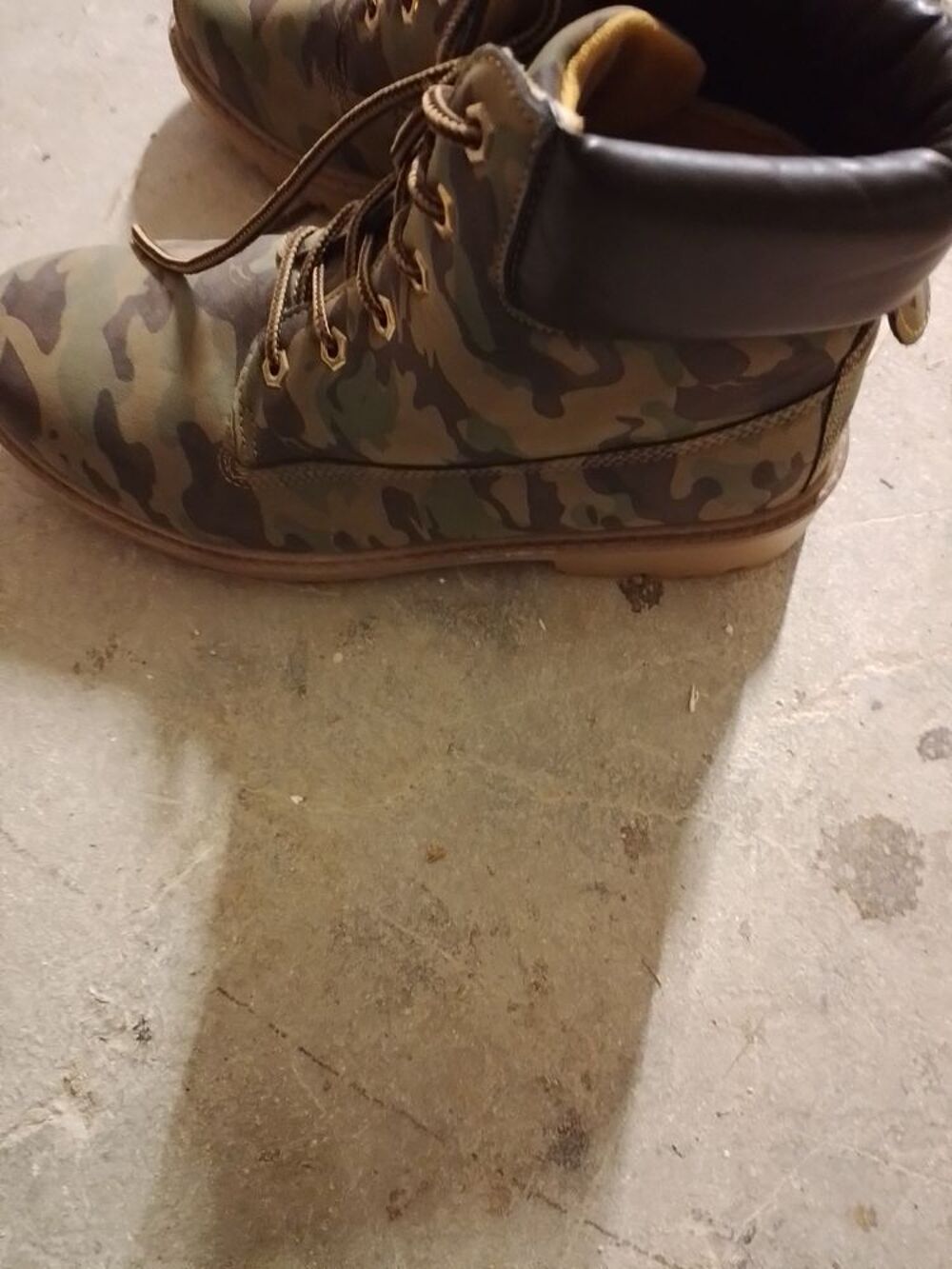 bottines homme taille43 neuves jamais port&eacute;es. Chaussures