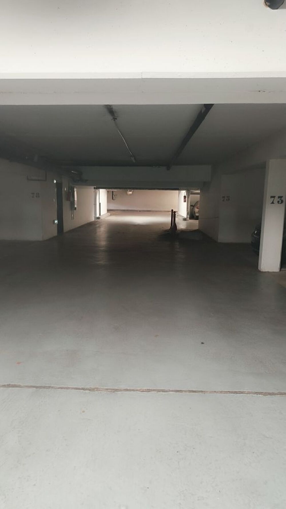 Location Parking/Garage parking en sous-sol sécurisé Vanves