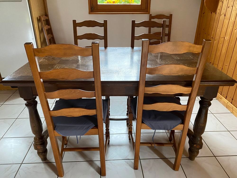 Tables, banquettes, etc Meubles