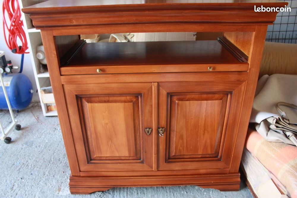MEUBLE TV STYLE LOUIS PHILIPPE Meubles
