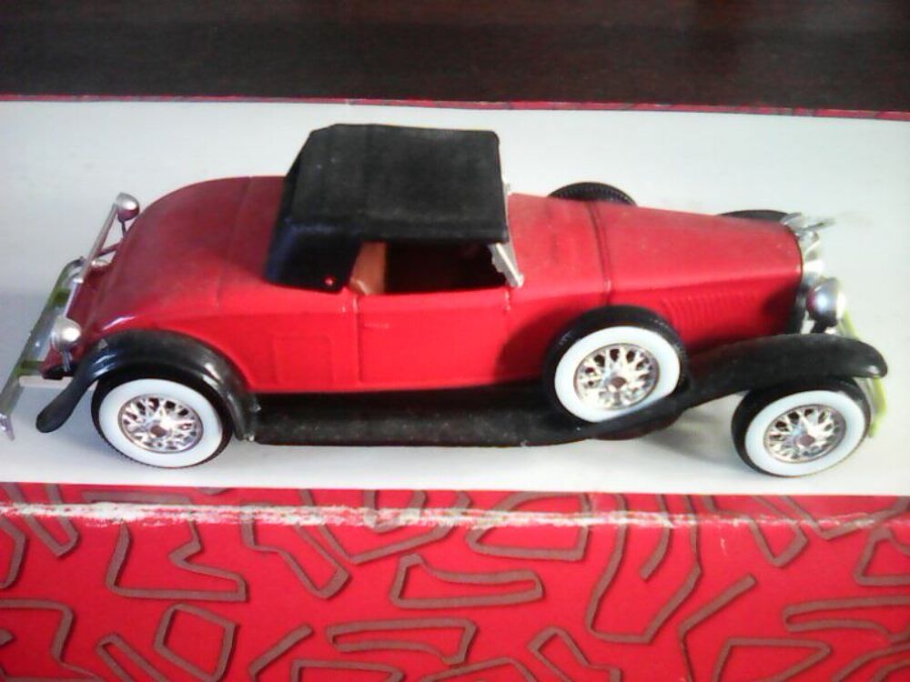 Voiture Duesenborg 1926 1/43 Solido 