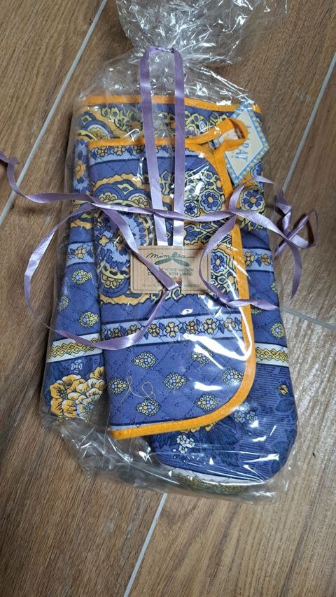 Gant de cuisine et manille 8 Claix (38)