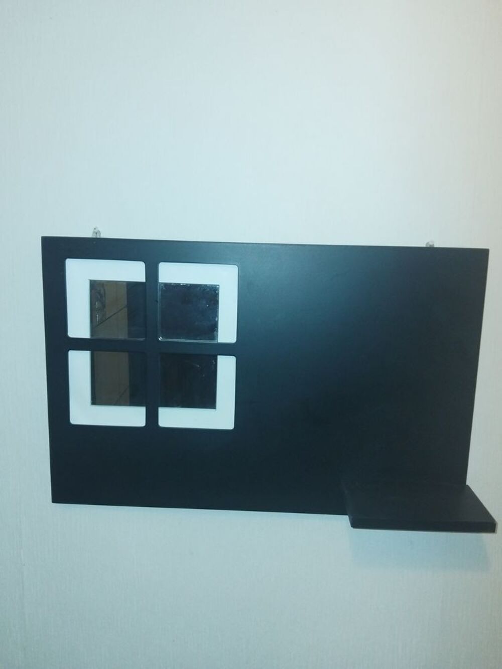 Cadre avec petite &eacute;tag&egrave;re Décoration
