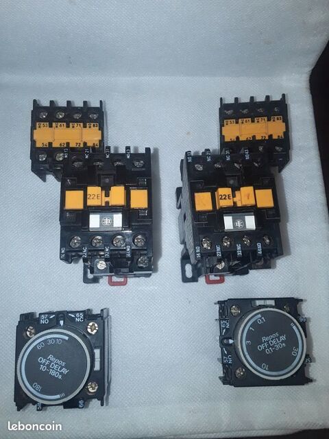 Relais ca2dn1229 a65 + bloc additif + temporisation
30 Serres-Castet (64)