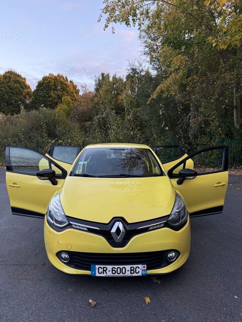 Renault clio iv TCe 90 Energy eco2 Dynamique (5 CV) *, B