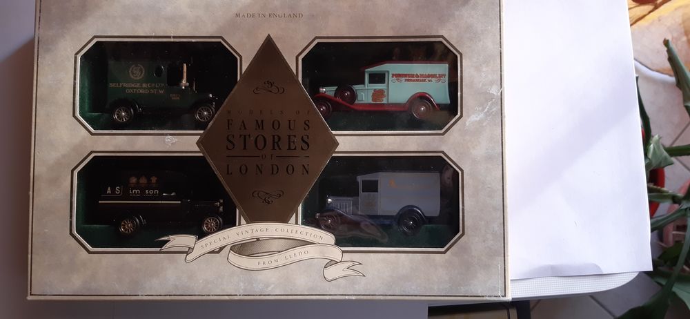COFFRET CAMIONS COLLECTION 