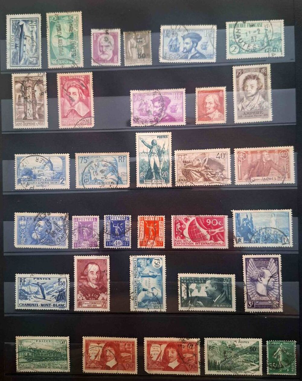 S&eacute;rie de timbres de collection de France C 