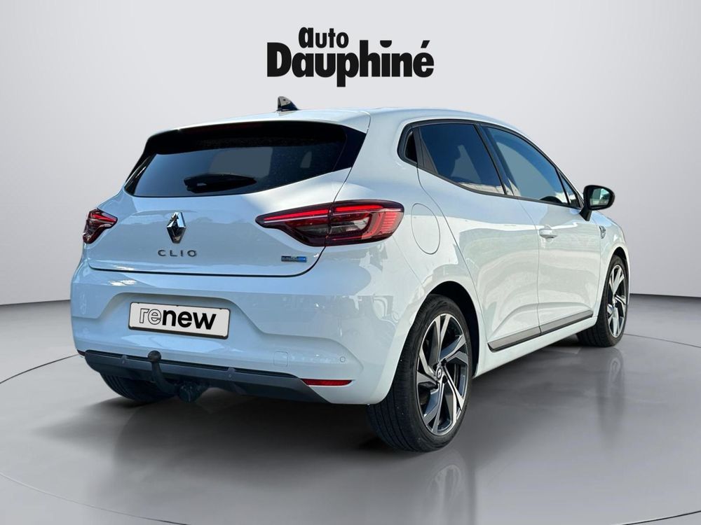 Clio V Clio E-Tech hybride 145 RS Line 2023 occasion 38140 Rives