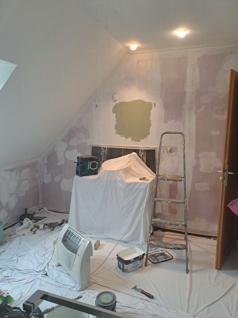   Peinture intérieur enduit tapisserie  
