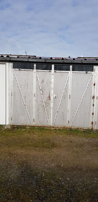  Parking / Garage � louer 14 m� Ch�teauroux