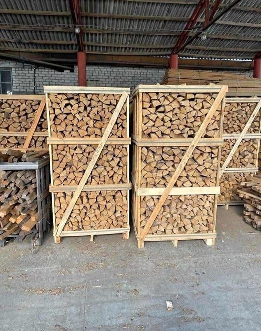 BOIS DE:CHAUFFAGE BIEN SEC IMMEDIATEMENT DISPONIBLE Jardin