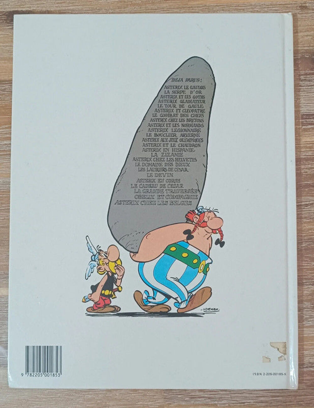 Bande dessin&eacute;e Ast&eacute;rix "Ast&eacute;rix chez les Bretons" Livres et BD