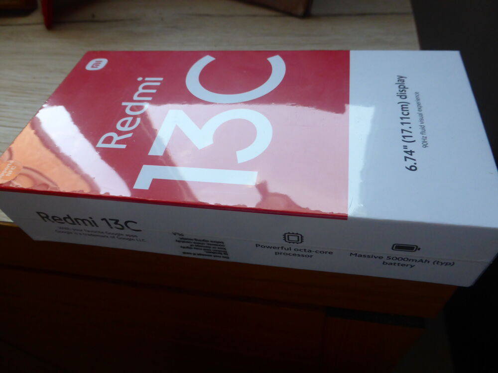 portable REDMI 13 C NEUF Tlphones et tablettes
