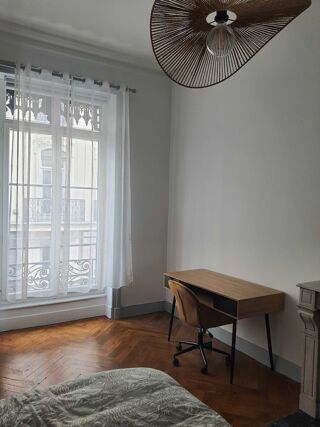  Appartement à louer 2 pièces 53 m²