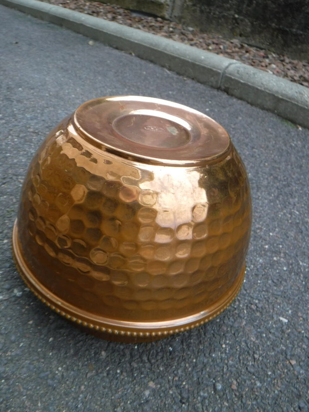 Cache pot cuivre (Villedieu) Décoration