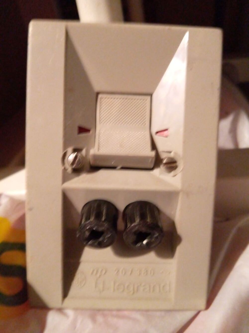 Interrupteur combin&eacute; fusible Legrand 380 Volts - 20A et 32A Bricolage
