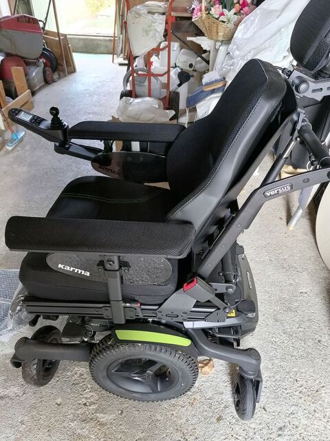 Fauteuil électrique pour handicaper 800 Gond-Pontouvre (16)