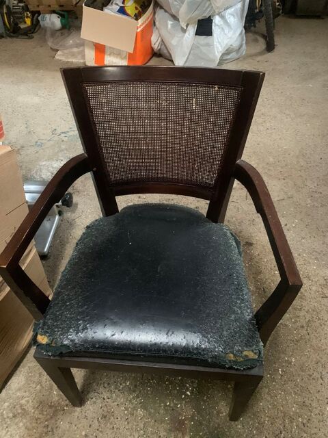 Lot de 7 chaises Promemoria 2600 Lovagny (74)