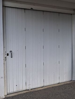  Parking / Garage � vendre 12 m�