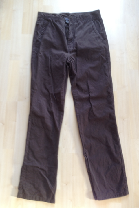 Pantalon classique couleur marron W30  L32  5 Dracy-le-Fort (71)