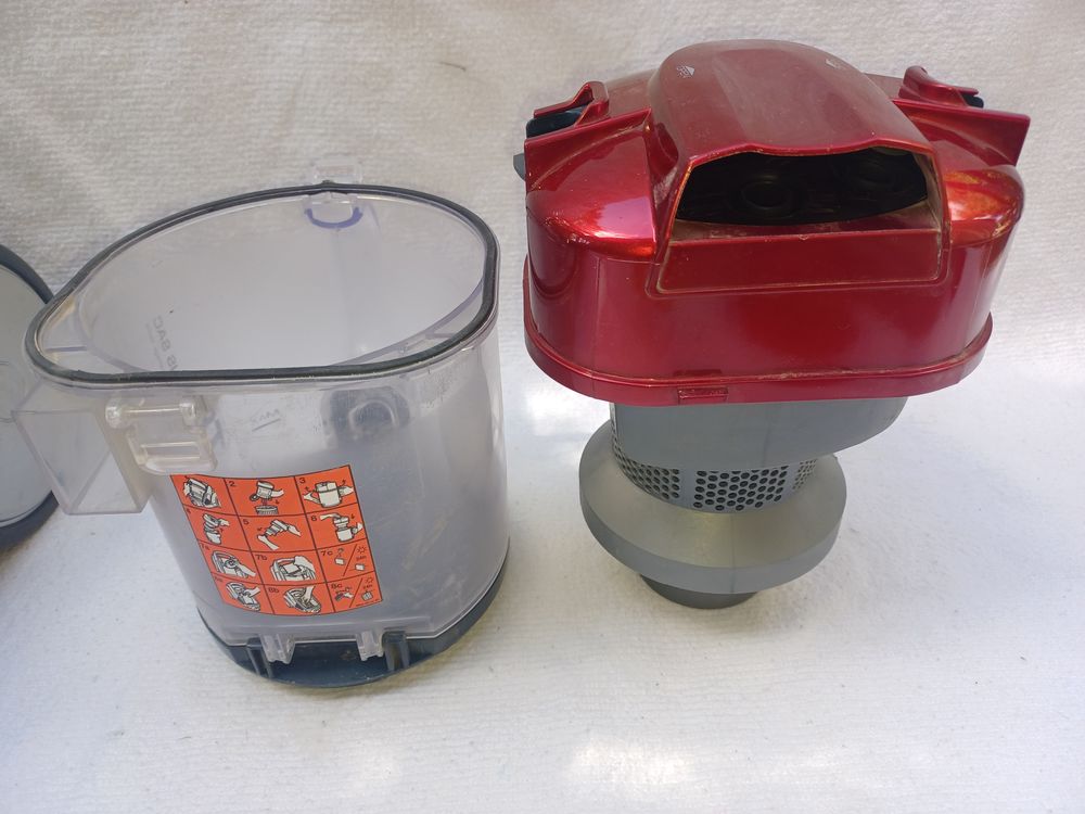 Aspirateur sans sac Tornado Electroménager