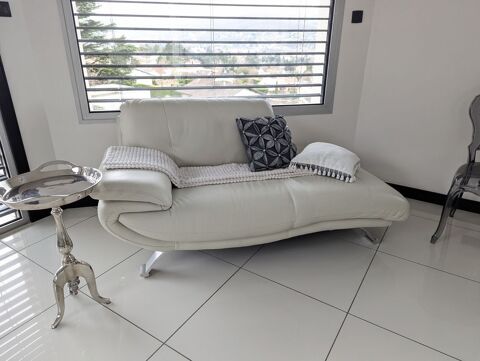 Canap� m�ridienne ou dormeuse cuir comme neuf 0 Montanay (69)