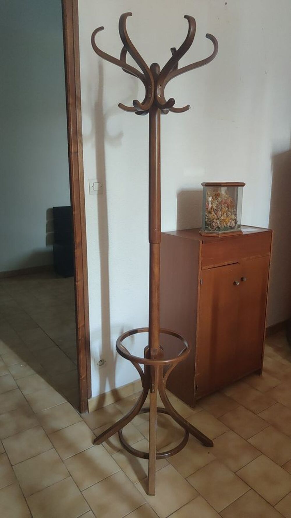 Porte manteau en perroquet Meubles