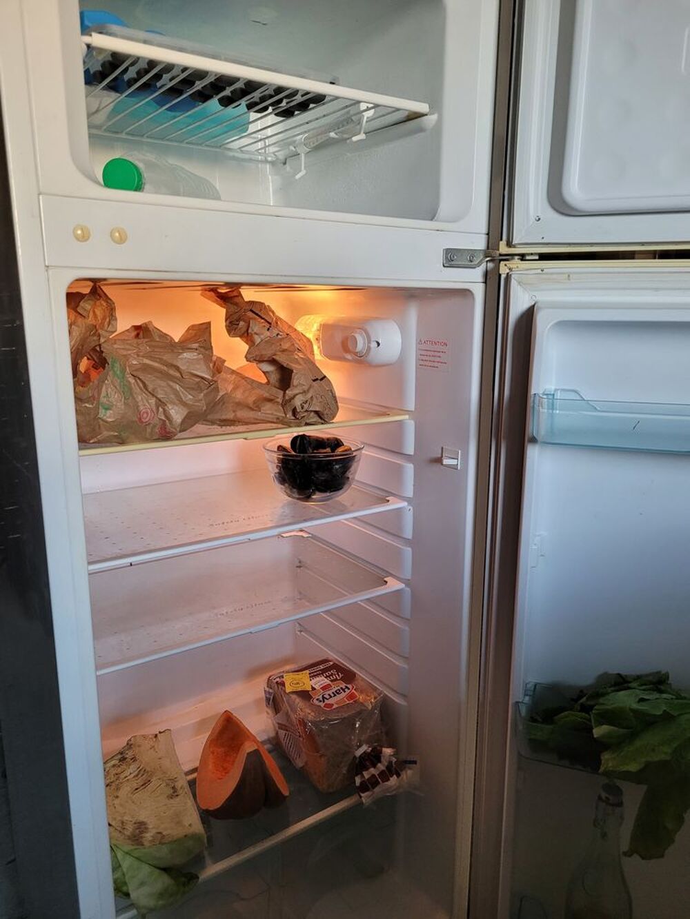 R&eacute;frig&eacute;rateur-cong&eacute;lateur Curtiss Electrom�nager