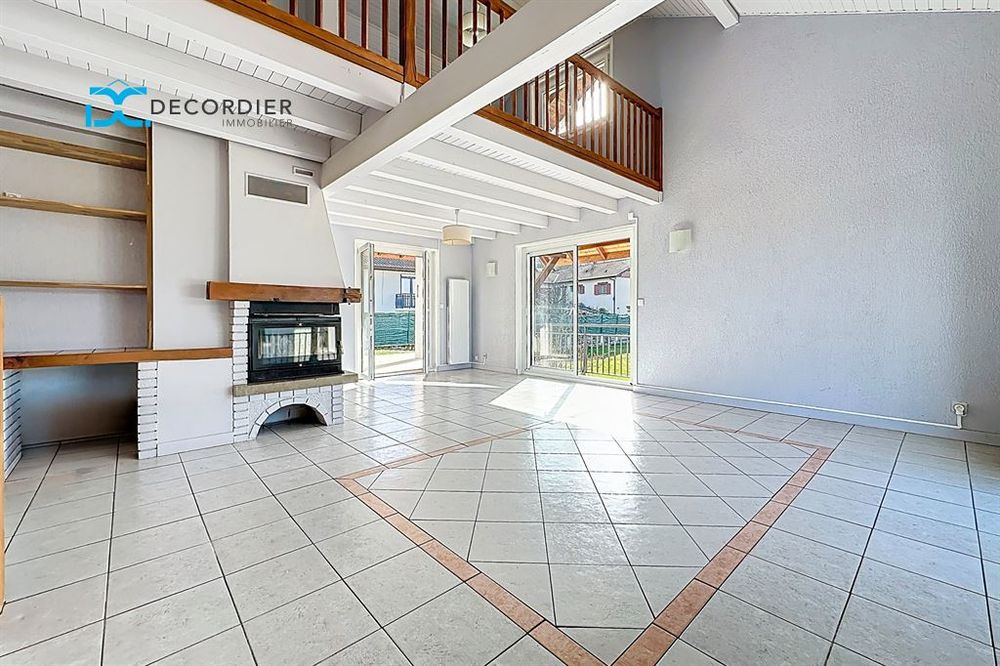 à vendre  Maison Neuvecelle (74500)