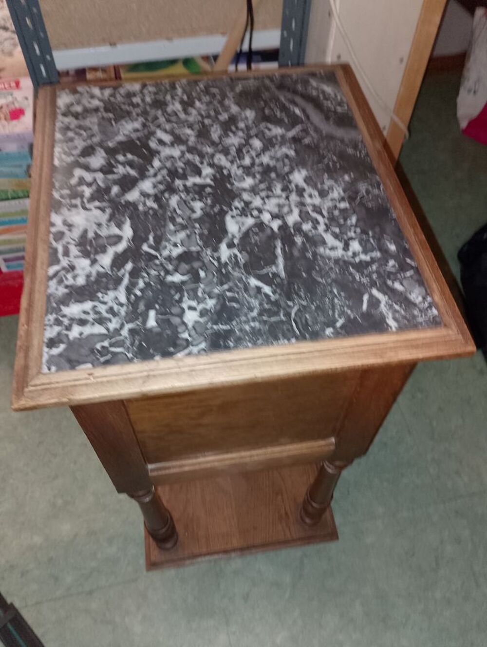 2table d enuit Meubles