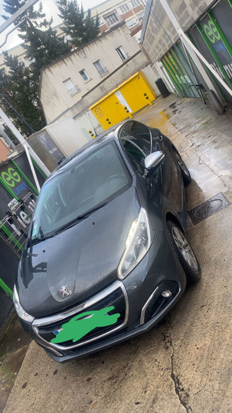 Peugeot 208 MAGNIFIQUE  , 2016, 145000km, 1.2l VTI, 