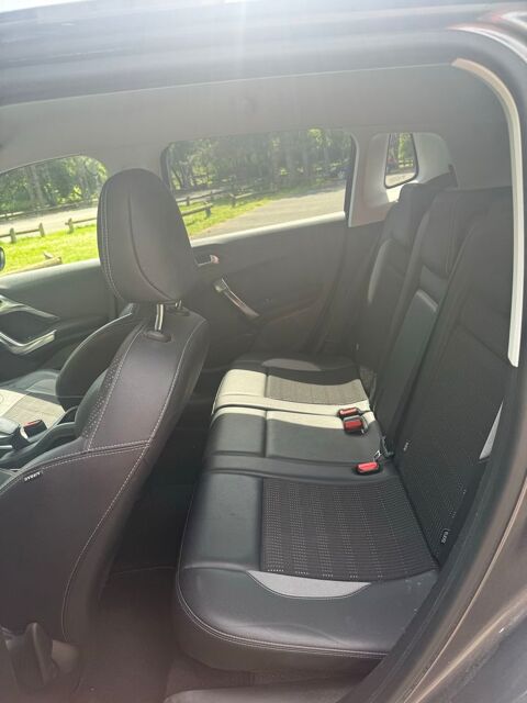 Peugeot 2008 1.6 VTi 120ch BVM5 Allure