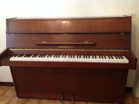 Piano droit  200 Molsheim (67)