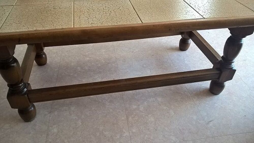 Table basse en bois massif Meubles