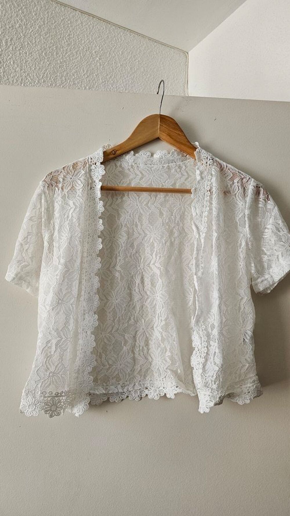 V&ecirc;tements dans l emballage Vtements