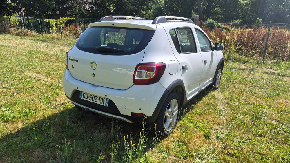 Sandero TCe 90 Stepway Prestige 2015 occasion 33450 Saint-Loub&egrave;s