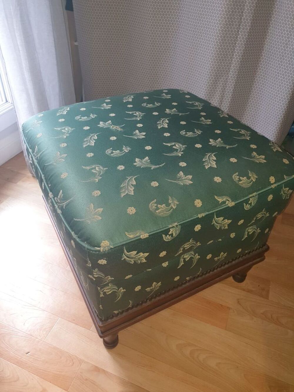 Canap&eacute; tissu en merisier Meubles