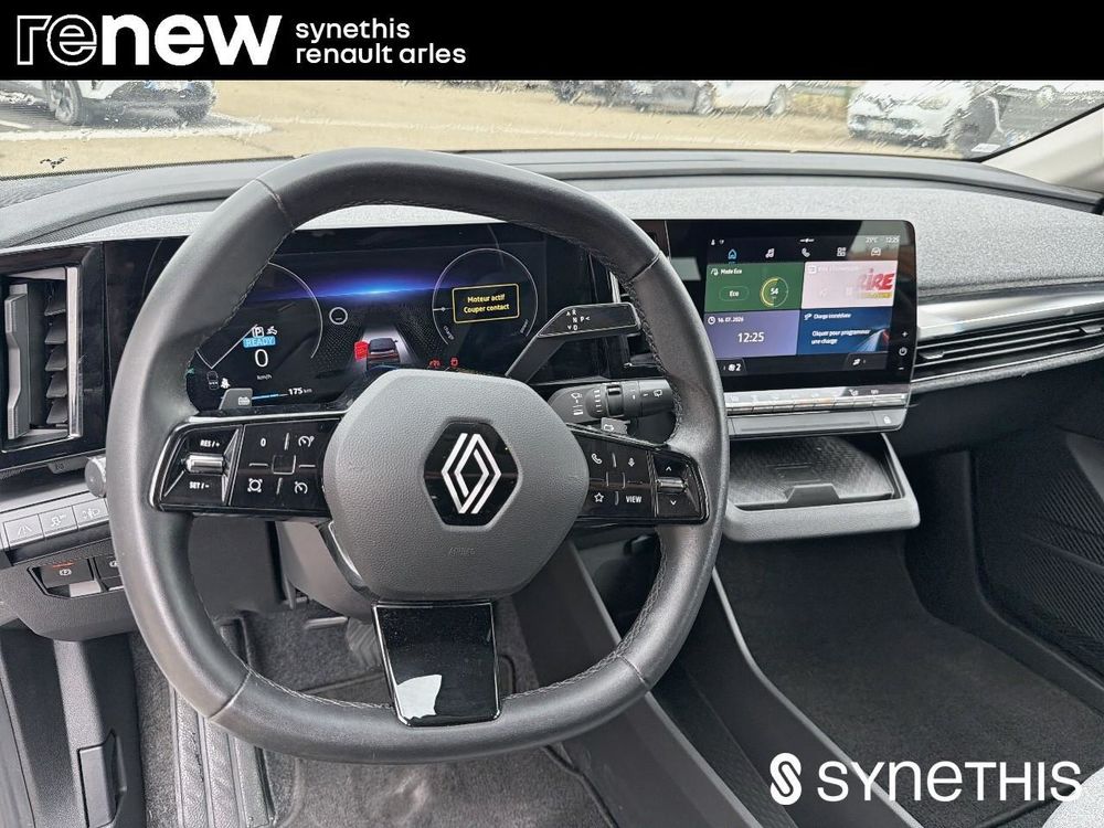 M&eacute;gane Megane E-Tech EV40 130ch standard charge Equilibre 2023 occasion 13200 Arles