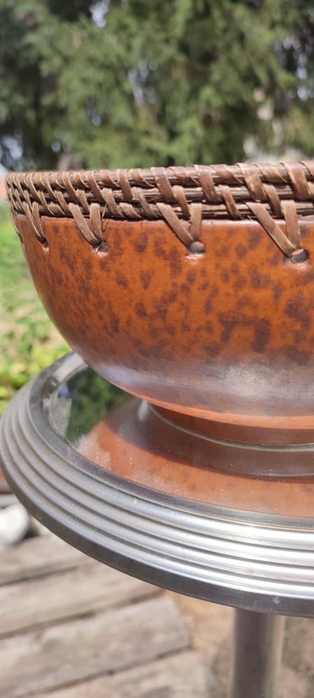 Coupe poterie Rinjani Lombok Indon&eacute;sie Argile et rotin 