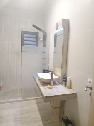  Appartement à louer 2 pièces 55 m²