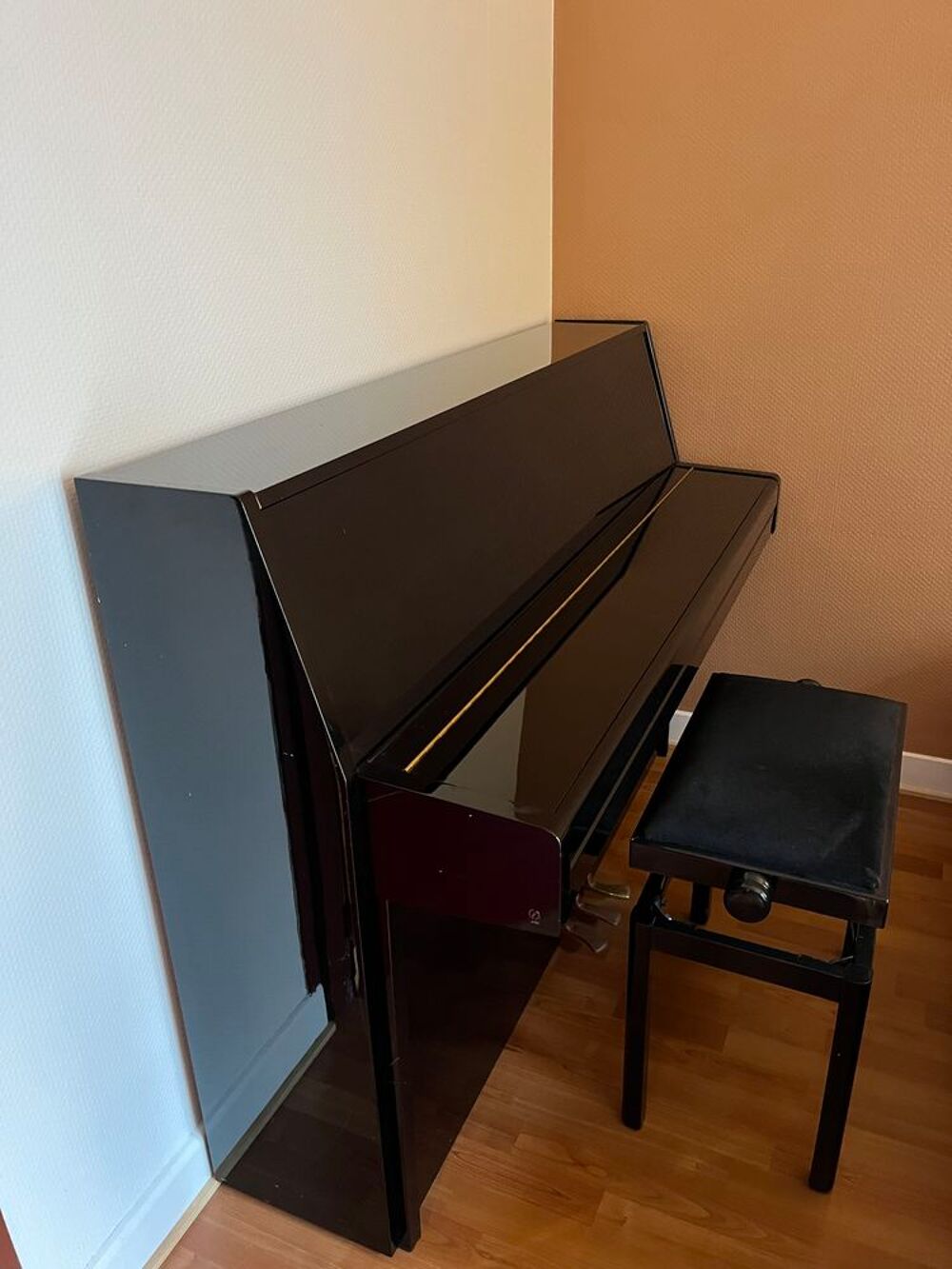 PIANO DROIT YAMAHA M108 EN TR&Egrave;S BON &Eacute;TAT Instruments de musique