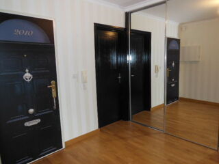  Appartement � louer 5 pi�ces 112 m� Bordeaux