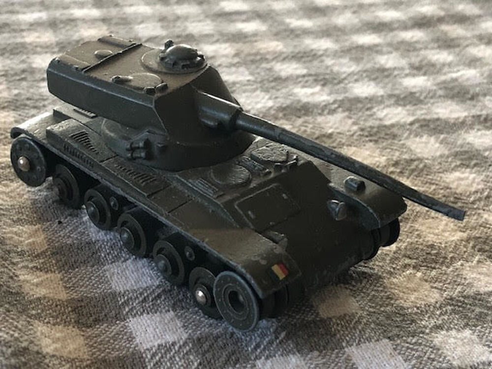 Dinky Toys militaire 