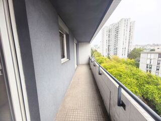  Appartement à louer 3 pièces 67 m²